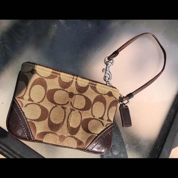 Coach Wristlet - Picture 2 of 2